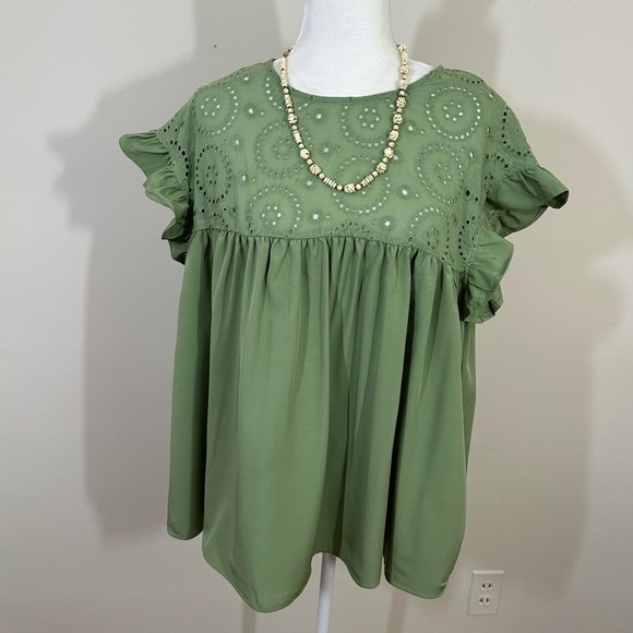 Shein sz med tunic boho style slightly oversized green with eyelet umpire waist - Picture 9 of 14